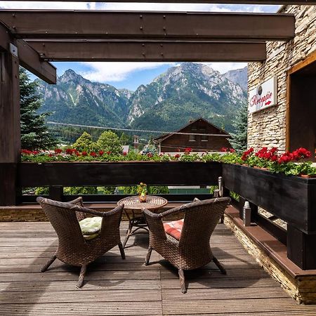 Отель Casa Freya Буштени Экстерьер фото